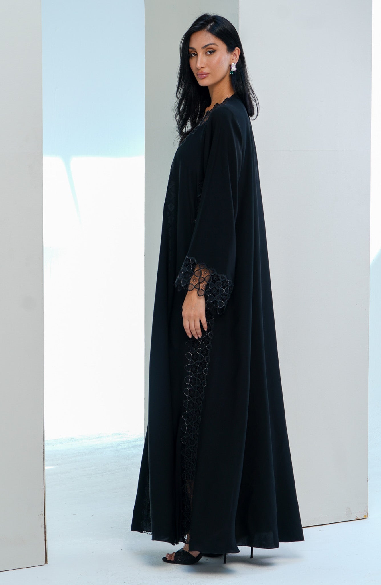 Shomoukh Abaya SS39009-18 - Black