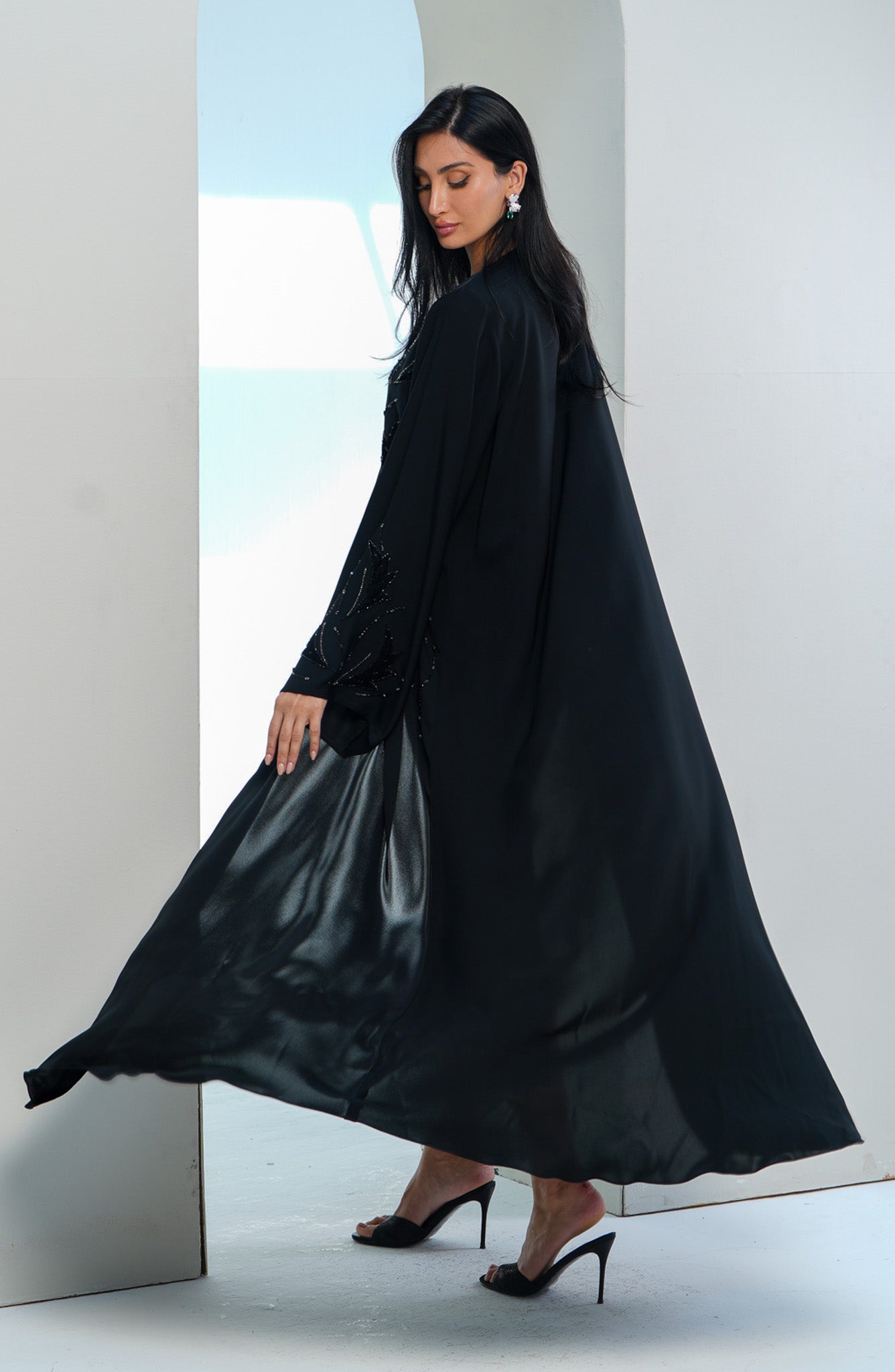 Shomoukh Abaya SS39209-13 - Black