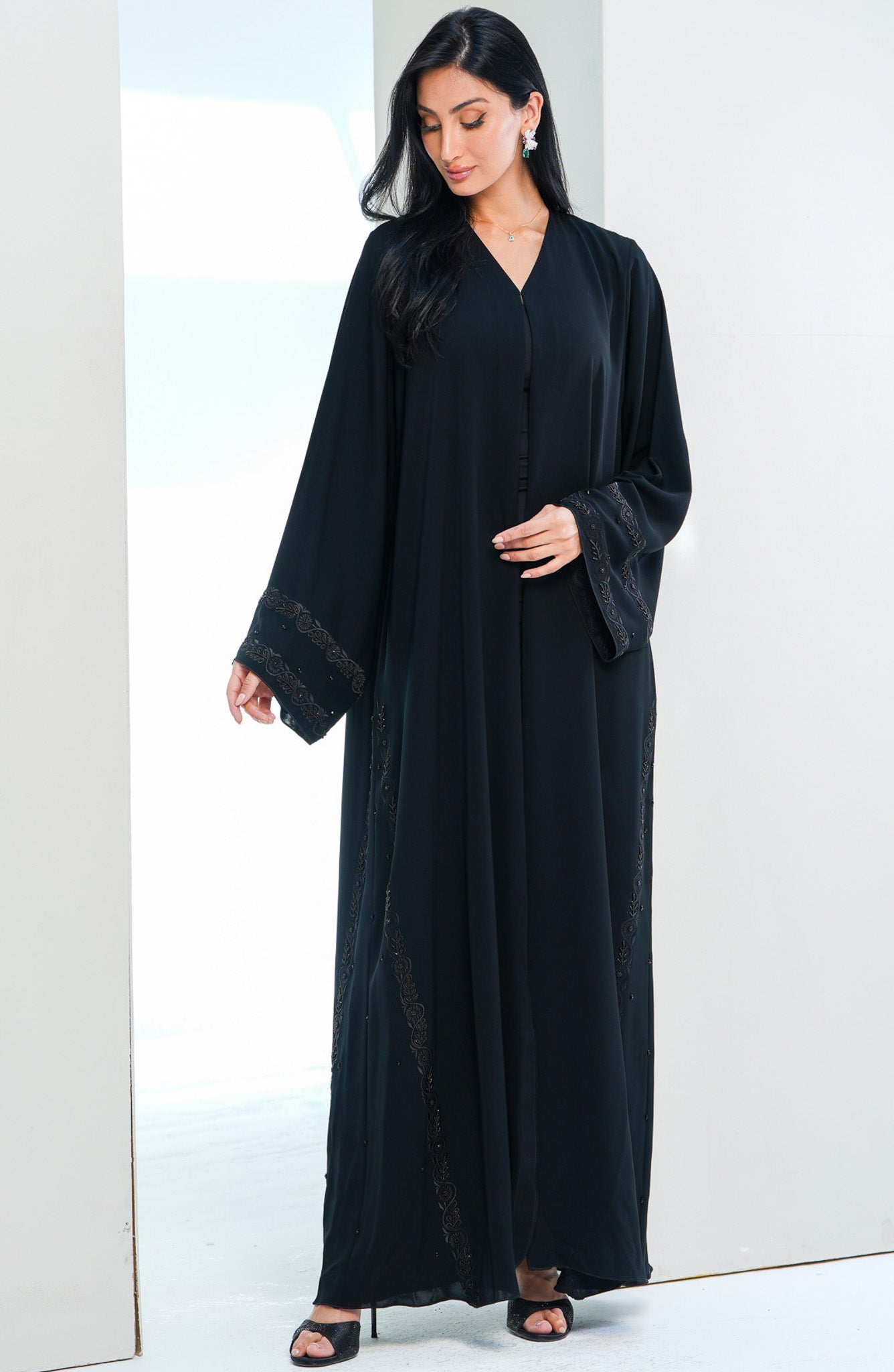 Shomoukh Abaya SS29809-44 - Black