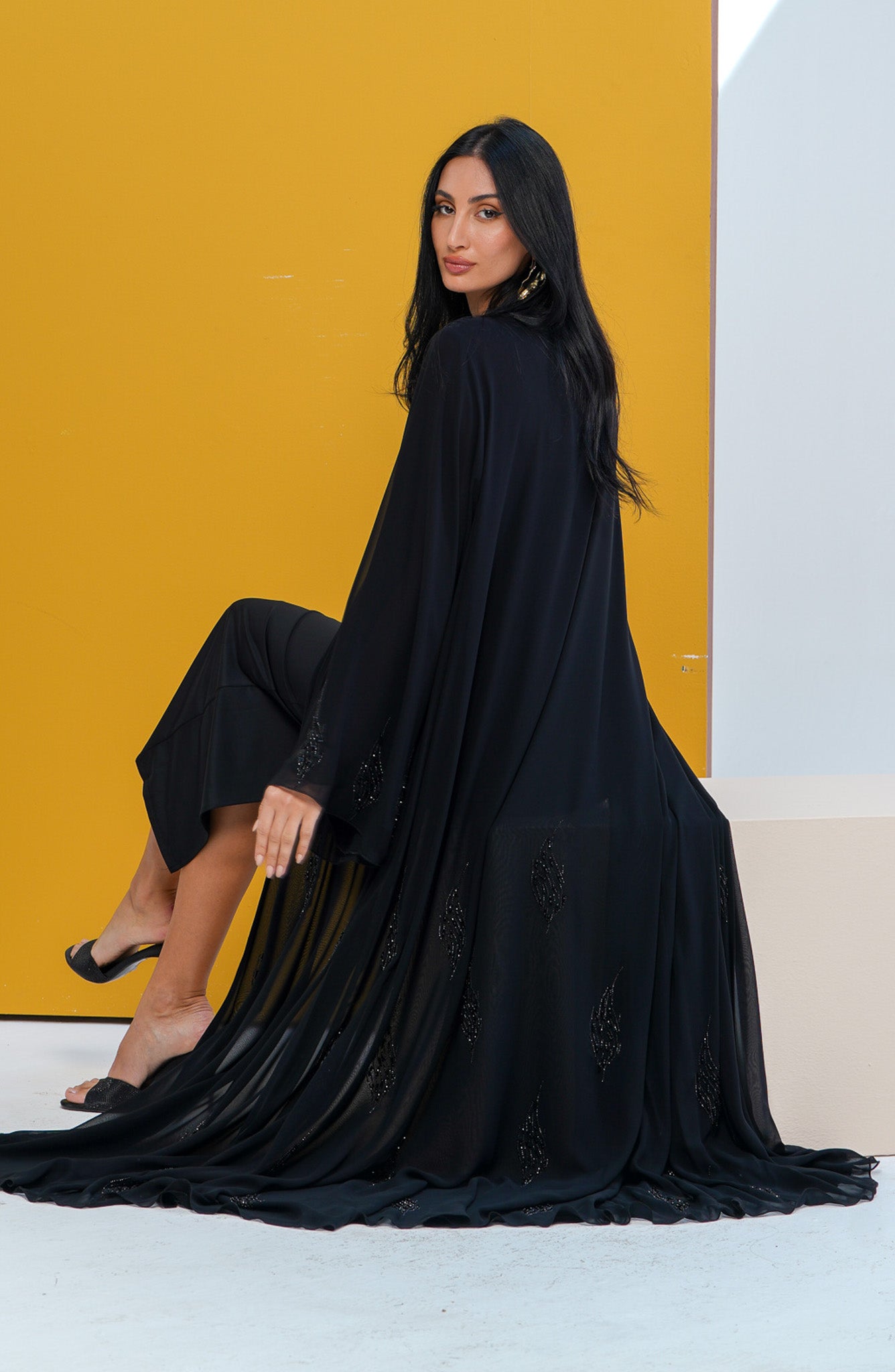 Shomoukh Abaya SS29609-10 - Black