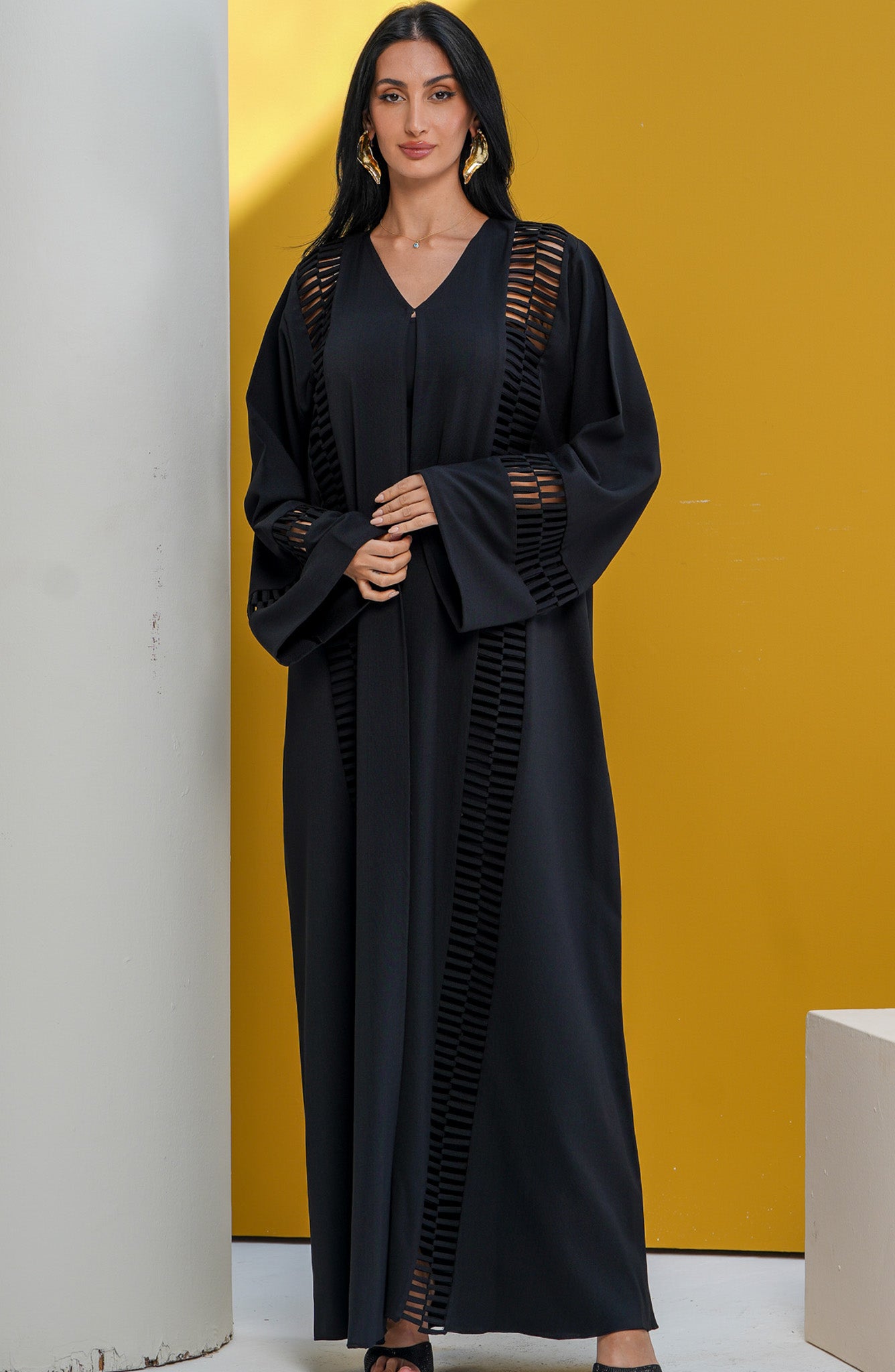 Shomoukh Abaya SS19209-17 - Black