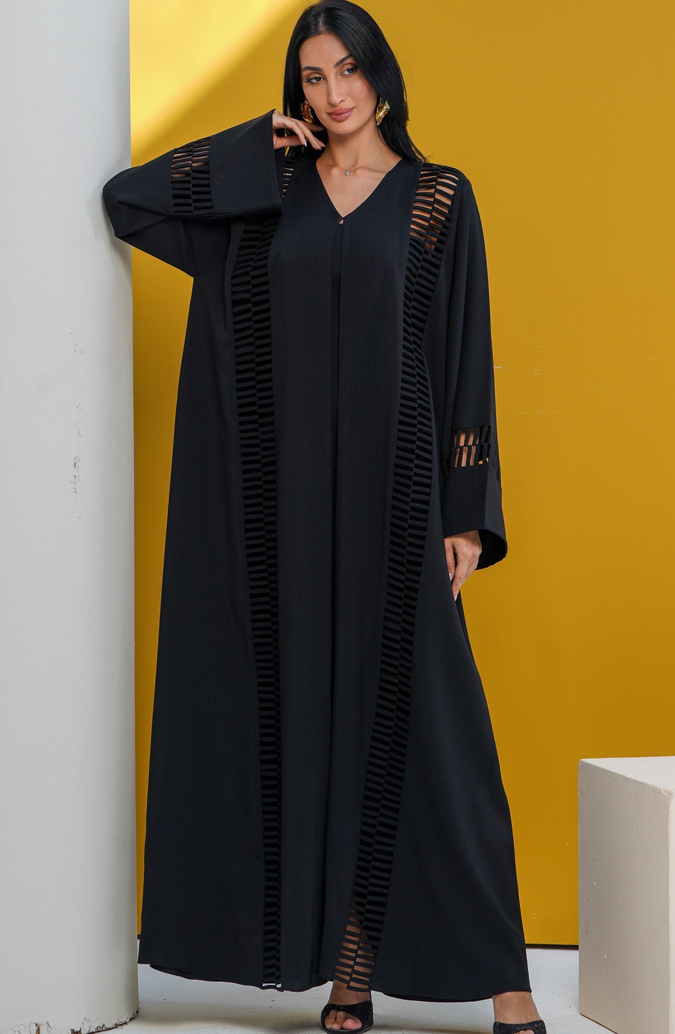 Shomoukh Abaya SS19209-17 - Black