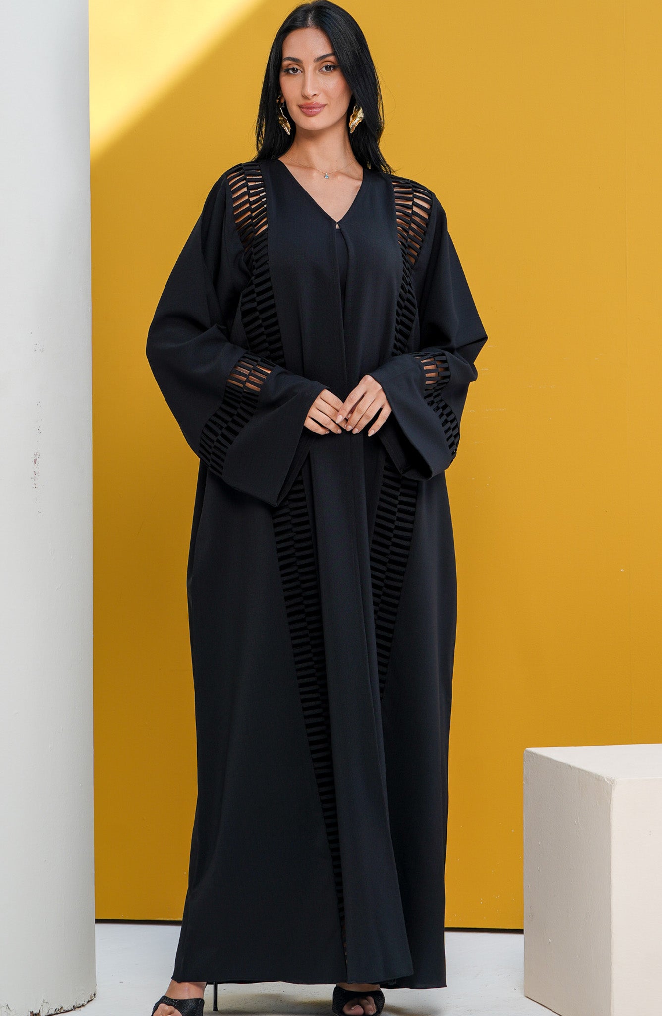 Shomoukh Abaya SS19209-17 - Black