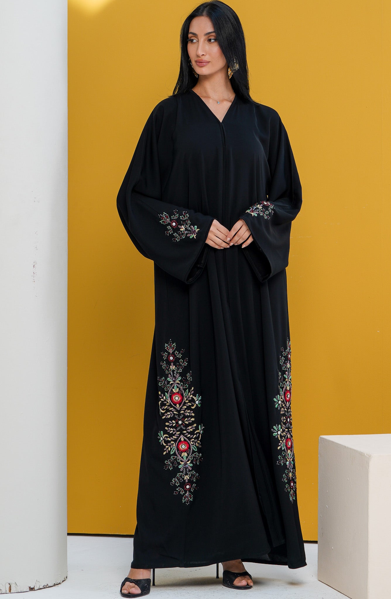 Shomoukh Abaya SS49509-16 - Black