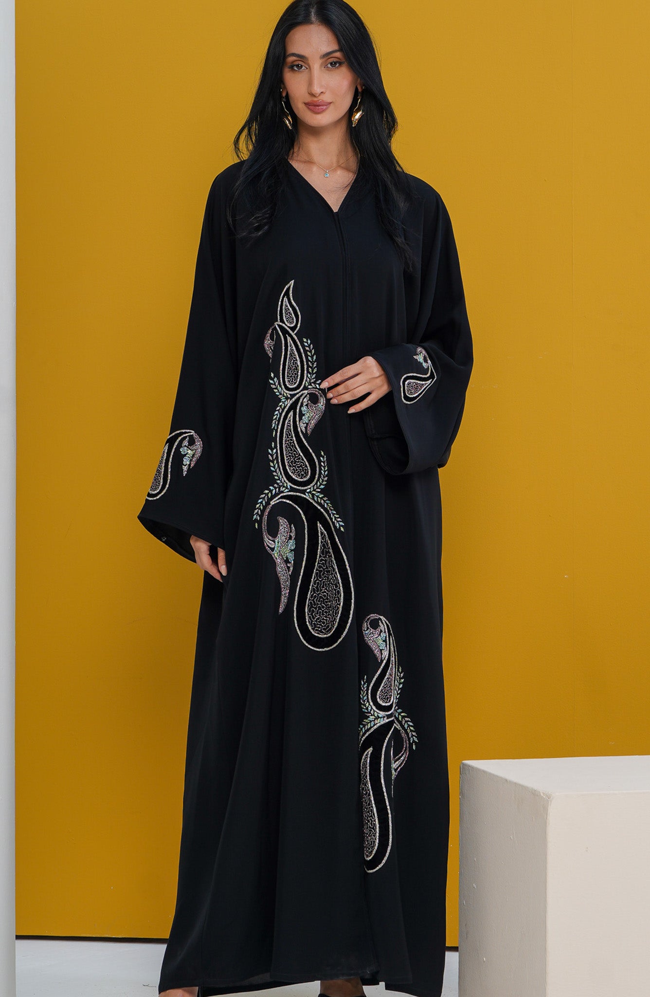 Shomoukh Abaya SS49809-28 - Black