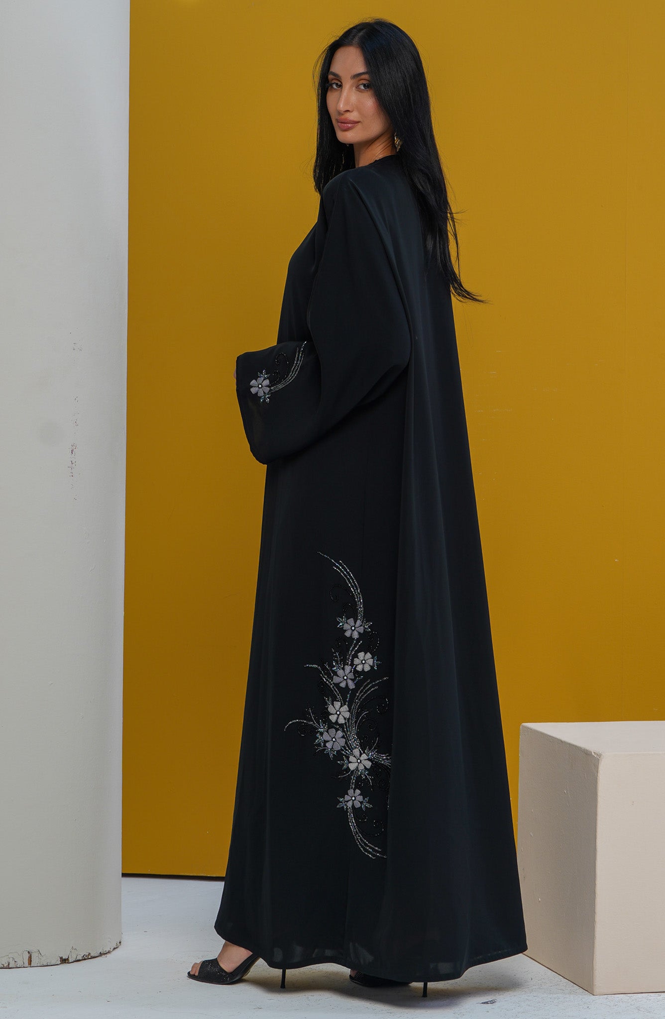 Shomoukh Abaya SS49509-4 - Black